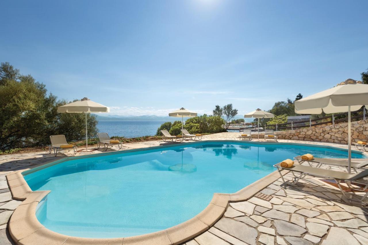 Wyndham Loutraki Poseidon Resort Esterno foto